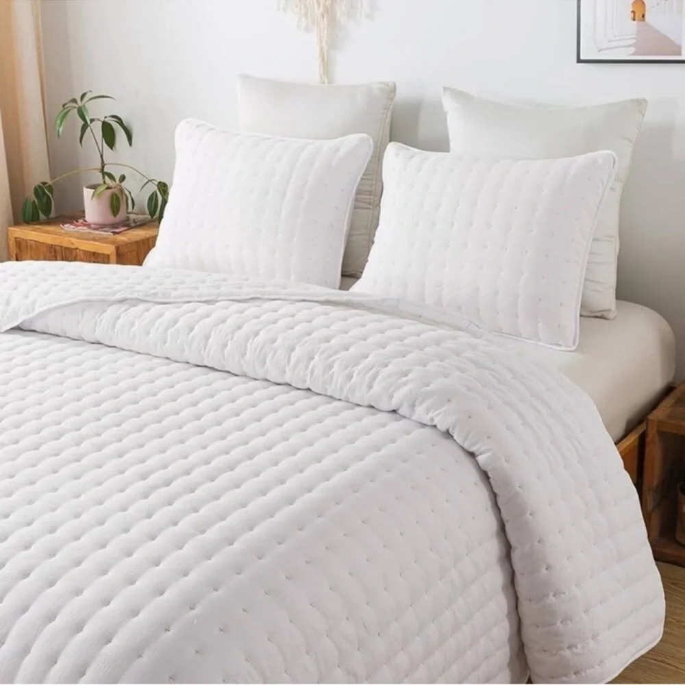 🆕 PB Style Queen Quilt Set Tufted Classic White 3 piece Set